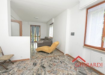 2.2 SOGGIORNO.jpg - Appartamento VIA GIOVANNI BATTISTA TORRE  17, Genova (zona Sestri Ponente) - foto 7