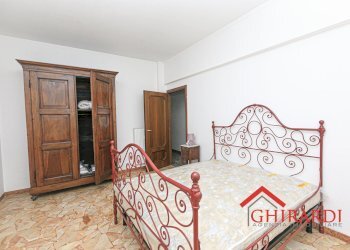 4.2 CAMERA 1.jpg - Appartamento VIA GIOVANNI BATTISTA TORRE  17, Genova (zona Sestri Ponente) - foto 19