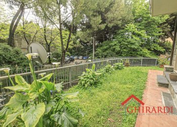 8.1 GIARDINO.jpg - Appartamento VIA GIOVANNI BATTISTA TORRE  17, Genova (zona Sestri Ponente) - foto 30
