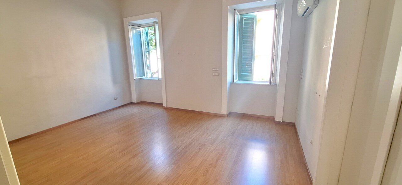 1 - Four-room apartment Viale San Martino 315, Messina - photo 2