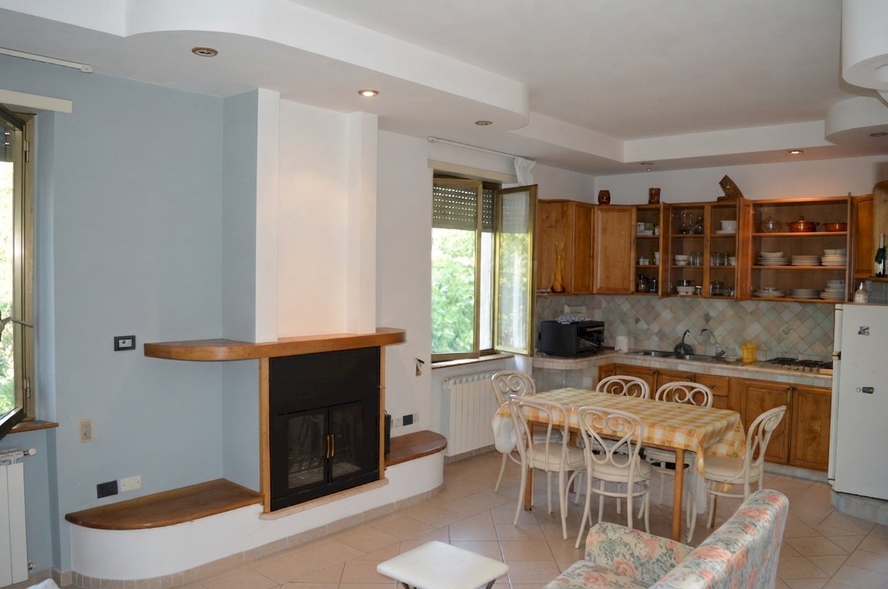 Gemini_Generated_Image_vbcgtavbcgtavbcg - Three-room apartment Via Capo i Prati 2-6, Fiuggi - photo 2