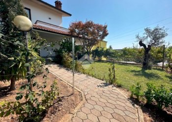 Villa a Schiera Via Antonio Gramsci, Grezzago - foto 3