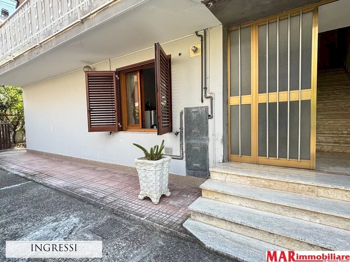 Apartment Via Carmine d'Agnese, Montesilvano - photo 1