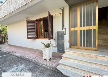 Apartment Via Carmine d'Agnese, Montesilvano - photo 1