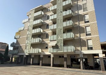 Apartment Via S.Pio da Pietrelcina, Imperia - photo 2