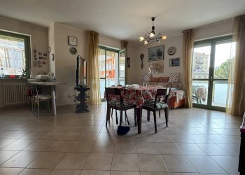 Apartment Via S.Pio da Pietrelcina, Imperia - photo 17