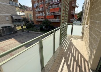 Apartment Via S.Pio da Pietrelcina, Imperia - photo 19