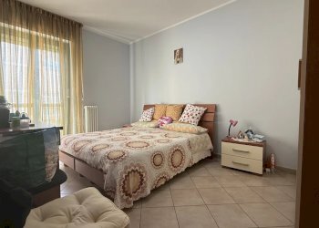 Apartment Via S.Pio da Pietrelcina, Imperia - photo 22