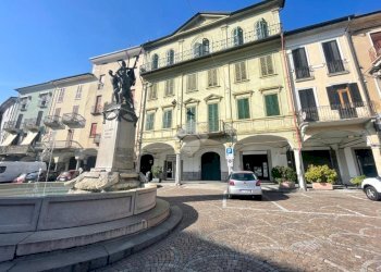 Apartment Piazza della Libertà, Romagnano Sesia - photo 1