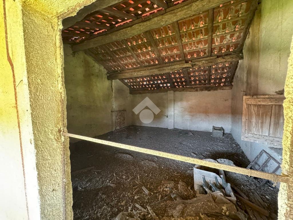Semi-detached house Via San Cristoforo, Oleggio - photo 2