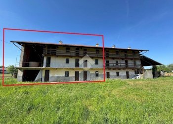 Semi-detached house Via San Cristoforo, Oleggio - photo 1