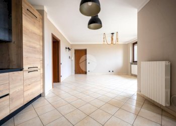 Four-room apartment Via Sant'Anna, Marene - photo 8