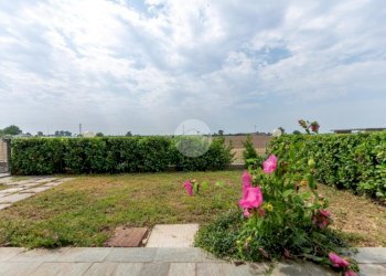 Four-room apartment Via Sant'Anna, Marene - photo 22