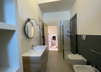 BAGNO - Monolocale VIA CASTIGLIONE, 6, Bologna (zona Castiglione) - foto 10