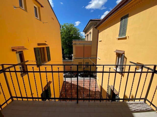 BALCONE - Appartamento MURA PORTA CASTIGLIONE, Bologna (zona San Mamolo) - foto 1
