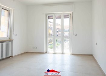 Trilocale Via Luigi Einaudi, 8, Busca - foto 13