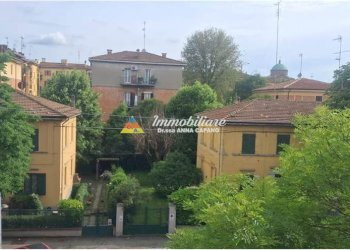 Three-room apartment VIA CRETI, Bologna - photo 1
