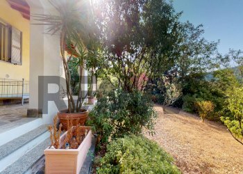 Villa via brigate cento croci, 21
Mezzema, Deiva Marina - photo 3