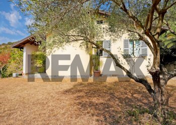 Villa via brigate cento croci, 21
Mezzema, Deiva Marina - photo 4