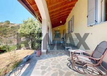 Villa via brigate cento croci, 21
Mezzema, Deiva Marina - photo 6