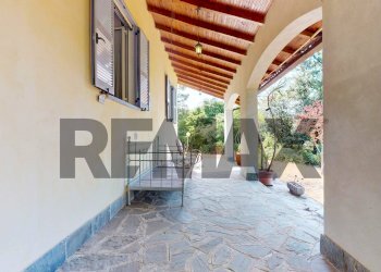 Villa via brigate cento croci, 21
Mezzema, Deiva Marina - photo 50