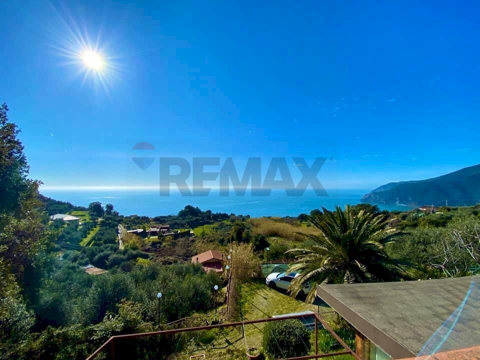 Small Villa localita' Acquario, 13 pt-1-2 
 Lemeglio, Moneglia - photo 1