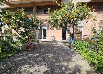 Three-room apartment via Sara, 180 
 Lapide, Sestri Levante - photo 1