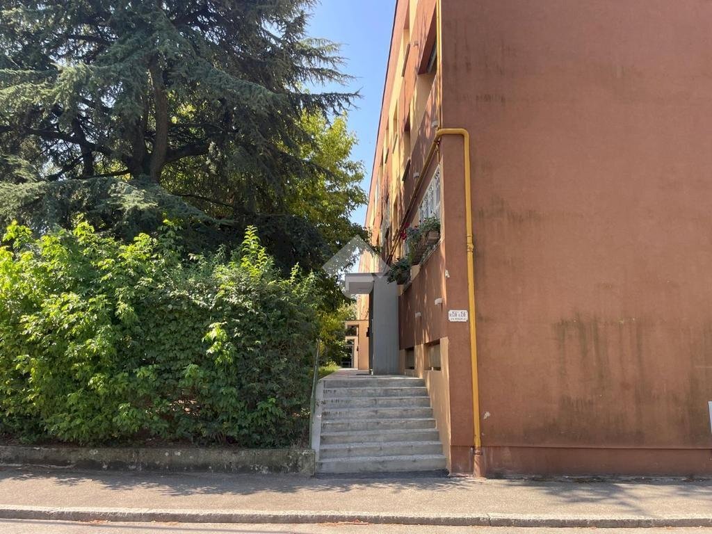 Three-room apartment Via Ferrarese, Bologna (neighborhood Fiera) - photo 2