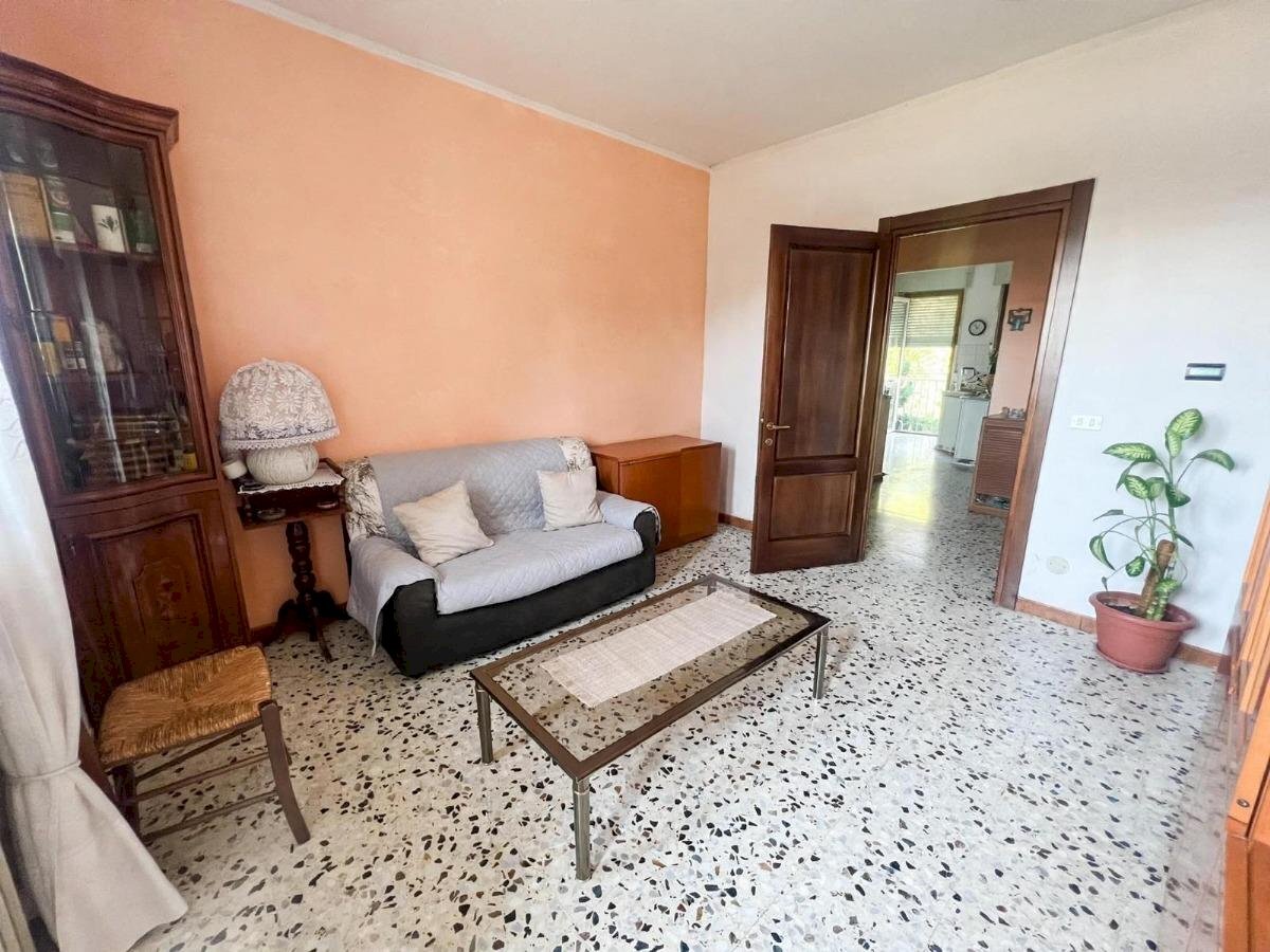 Four-room apartment Ivrea - photo 1