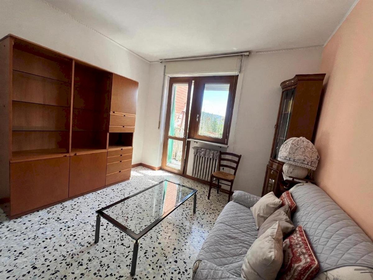 Four-room apartment Ivrea - photo 2