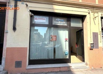 Foto 1 - Locale Commerciale Via Mazzini
14, Monfalcone - foto 1