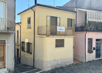Foto 1 - Semi-detached house via mazzini
 
7, Bonito - photo 1