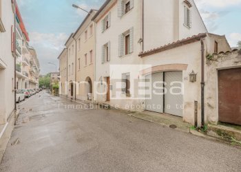 Foto 26 - Independent house Via Giuseppe Lazzarin
 
25, Conegliano - photo 26