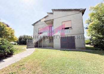 Foto 2 - Casa indipendente via Guglielmo Marconi
 
98, Calto - foto 2