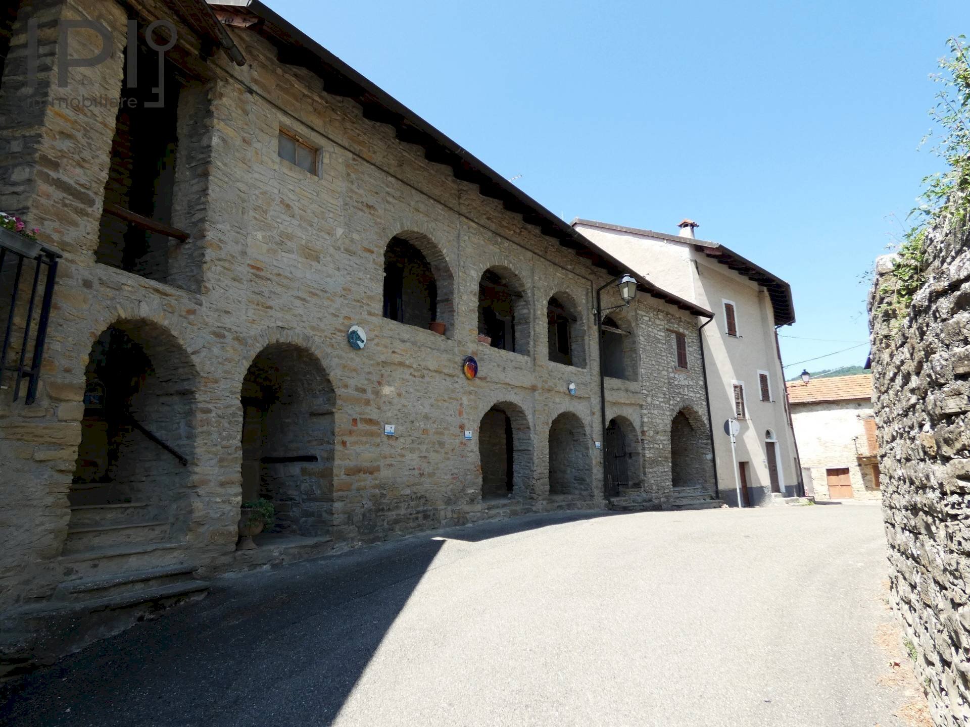 Foto 2 - Semi-detached house via aivero
 
5, Denice - photo 2