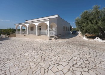 Foto 1 - Villa MARTUCCI
 
snc, Ostuni - photo 1