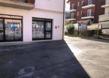 Foto 2 - Commercial Premises Via Aldo Moro
15/17, Comunanza - photo 2