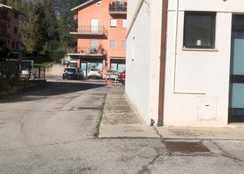 Foto 4 - Commercial Premises Via Aldo Moro
15/17, Comunanza - photo 4