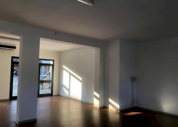 Foto 10 - Commercial Premises Via Aldo Moro
15/17, Comunanza - photo 9