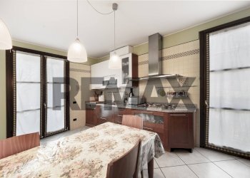 Cucina - Semi-detached Villa VIA DANTE ALIGHIERI
 
123, Agrate Brianza - photo 20