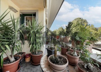 Balcone - Semi-detached Villa VIA DANTE ALIGHIERI
 
123, Agrate Brianza - photo 27