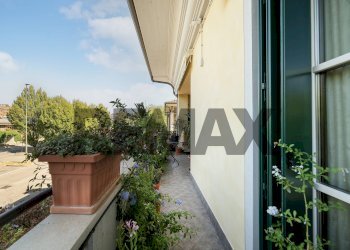 Balcone - Semi-detached Villa VIA DANTE ALIGHIERI
 
123, Agrate Brianza - photo 28