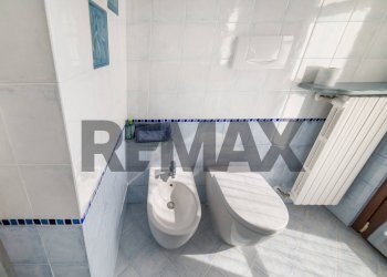 Bagno - Semi-detached Villa VIA DANTE ALIGHIERI
 
123, Agrate Brianza - photo 35