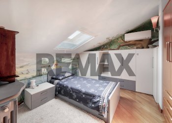 Camera / camera da letto - Semi-detached Villa VIA DANTE ALIGHIERI
 
123, Agrate Brianza - photo 60