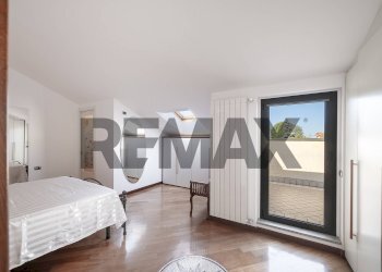 Camera / camera da letto - Semi-detached Villa VIA DANTE ALIGHIERI
 
123, Agrate Brianza - photo 65