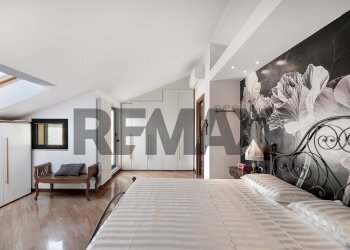 Camera / camera da letto - Semi-detached Villa VIA DANTE ALIGHIERI
 
123, Agrate Brianza - photo 71