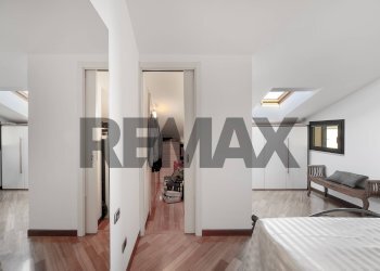 Camera / camera da letto - Semi-detached Villa VIA DANTE ALIGHIERI
 
123, Agrate Brianza - photo 73