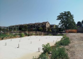 Edificio all\'aperto - Two-room apartment Via Matteotti
 
4, Rosate - photo 11