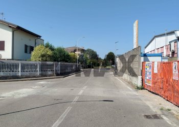 Edificio all\'aperto - Four-room apartment Via Matteotti
 
4, Rosate - photo 14