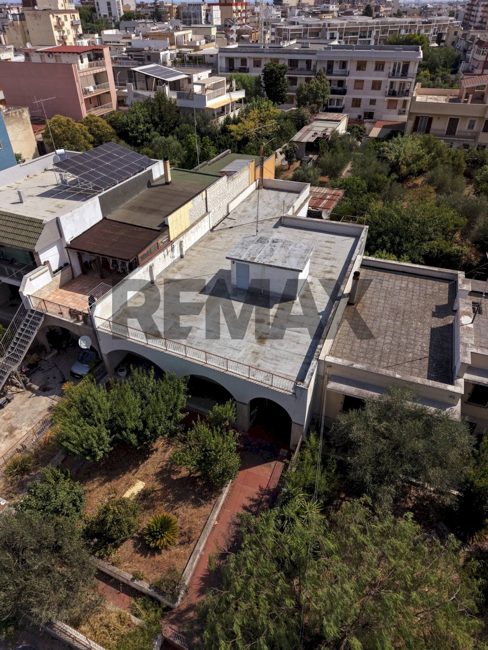 Edificio all\'aperto - Terreno edificabile Via Bitonto
 
29, Modugno - foto 1